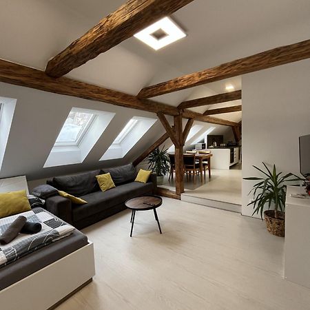 Apartmany S Vyhledem Na Zamek Вімперк Екстер'єр фото