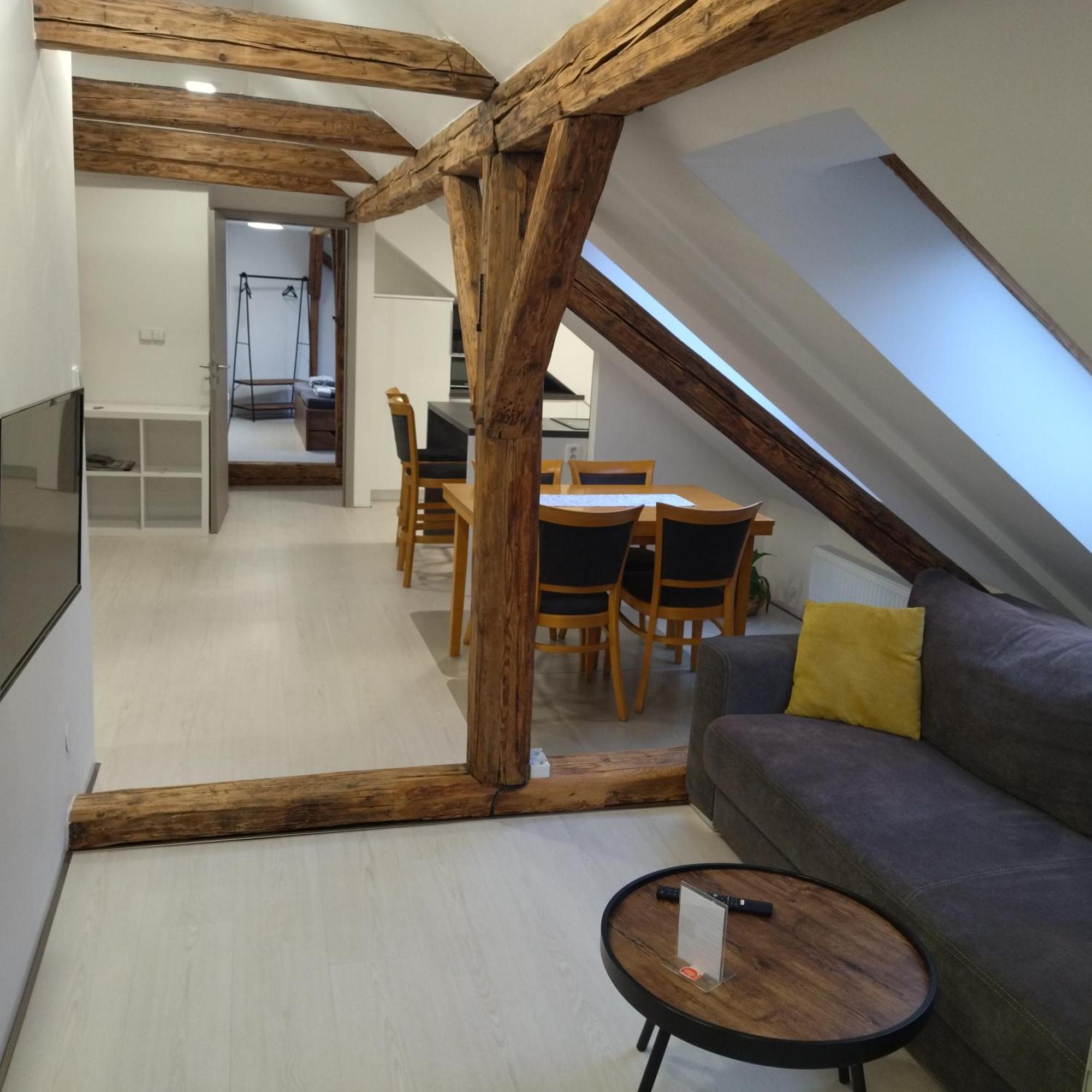 Apartmany S Vyhledem Na Zamek Вімперк Екстер'єр фото